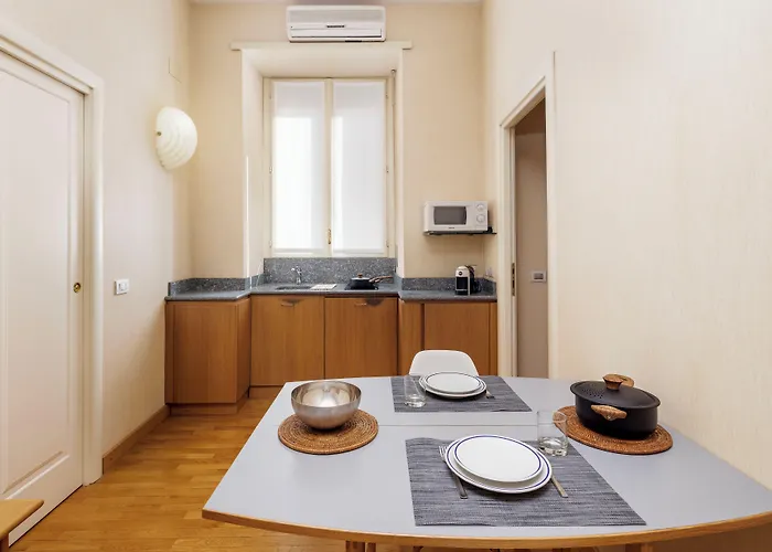 Dynasty Suites Downtown Apartments Turin